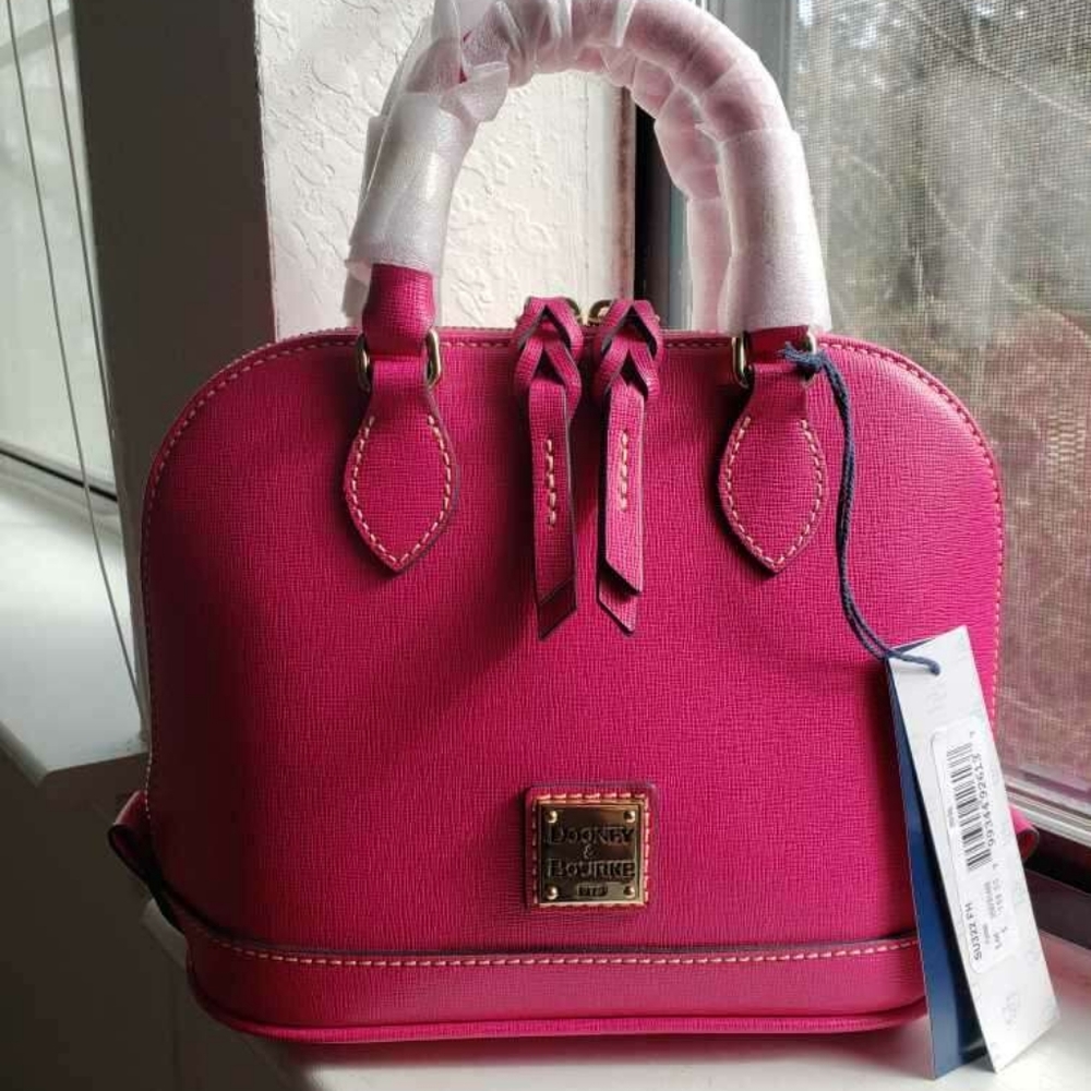 Dooney and Bourke Bitsy Bag